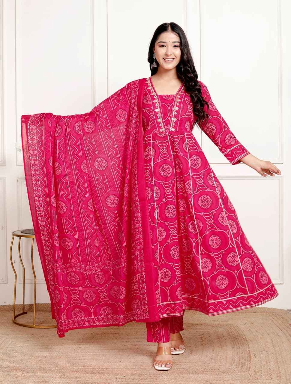 Red Bandhej Blossom Grace Set